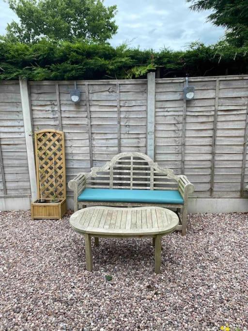 Helens Haven First Floor Via Stairs Apartment Preston (Lancashire)